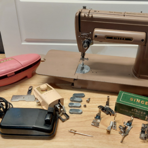 1955 Tan Singer 301A with accessories - "Mocha"